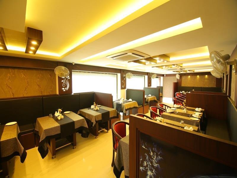 Hotel A J Park Alappuzha Экстерьер фото