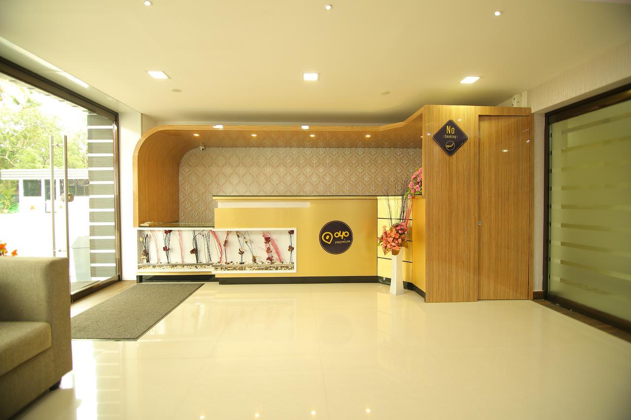 Hotel A J Park Alappuzha Экстерьер фото