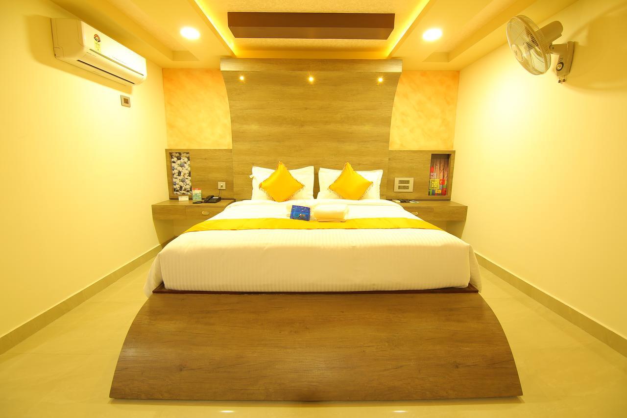 Hotel A J Park Alappuzha Экстерьер фото