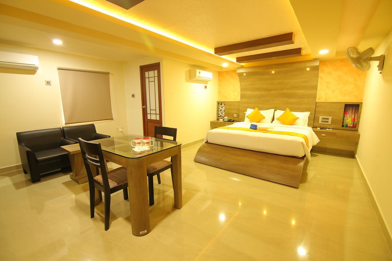Hotel A J Park Alappuzha Экстерьер фото